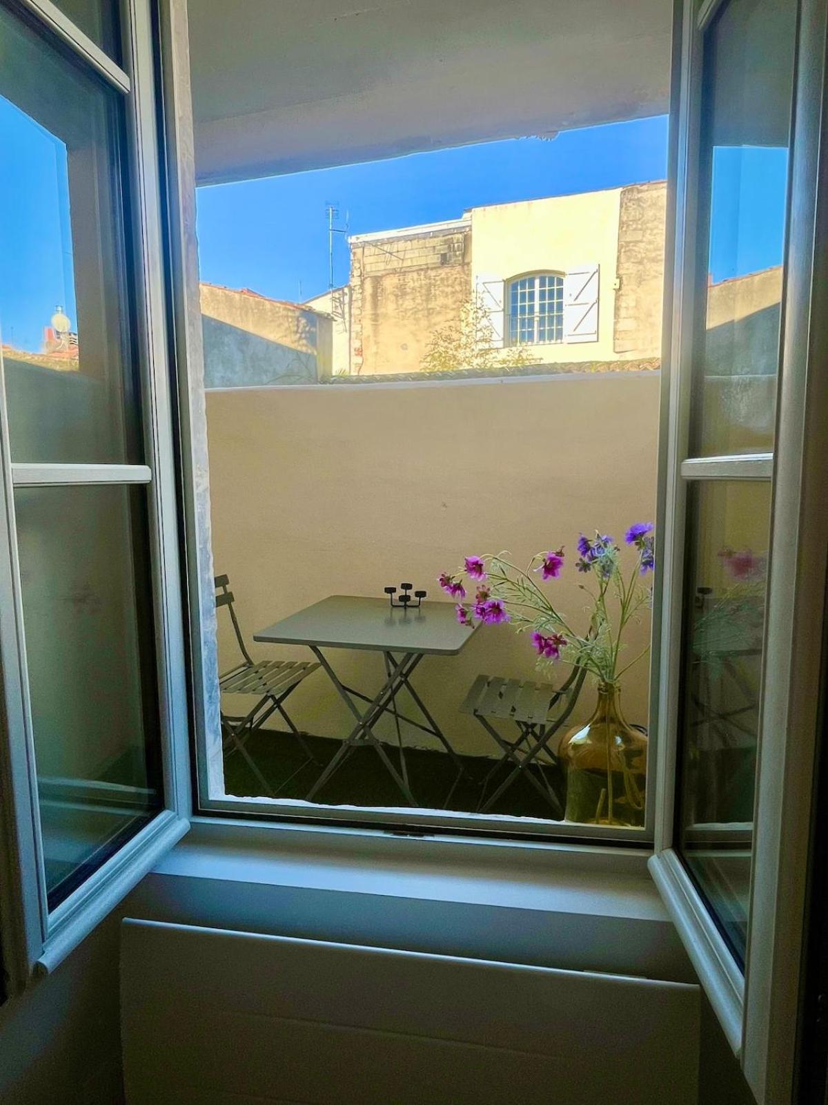 דירות לה רושל Escapade Vintage Avec Terrasse En Centre Historique מראה חיצוני תמונה